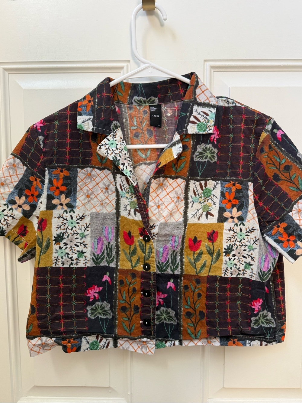 Cider Patchwork Print Floral Cropped Button-Up Shirt - Brown, Mustard, Black